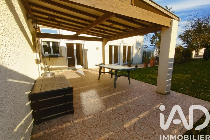 Maison - 100 m² - 5 pièces