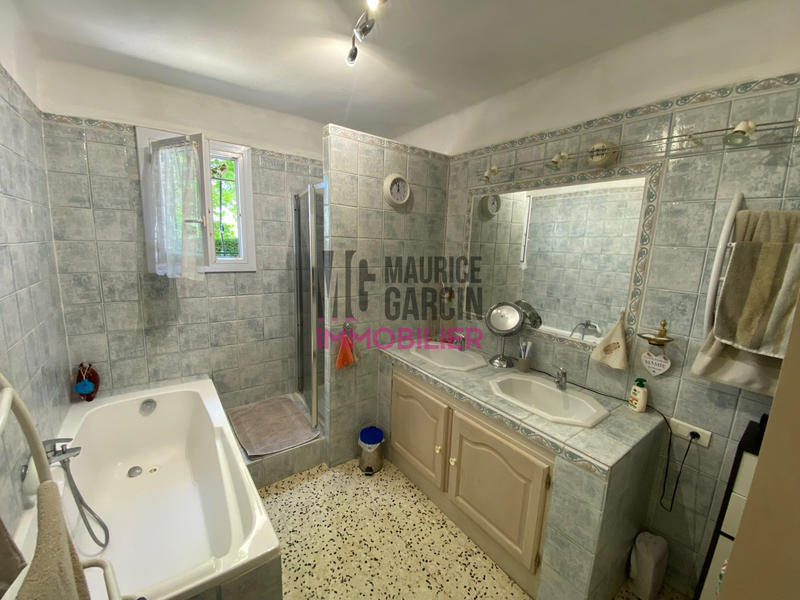 Maison - 135 m² - 6 pièces