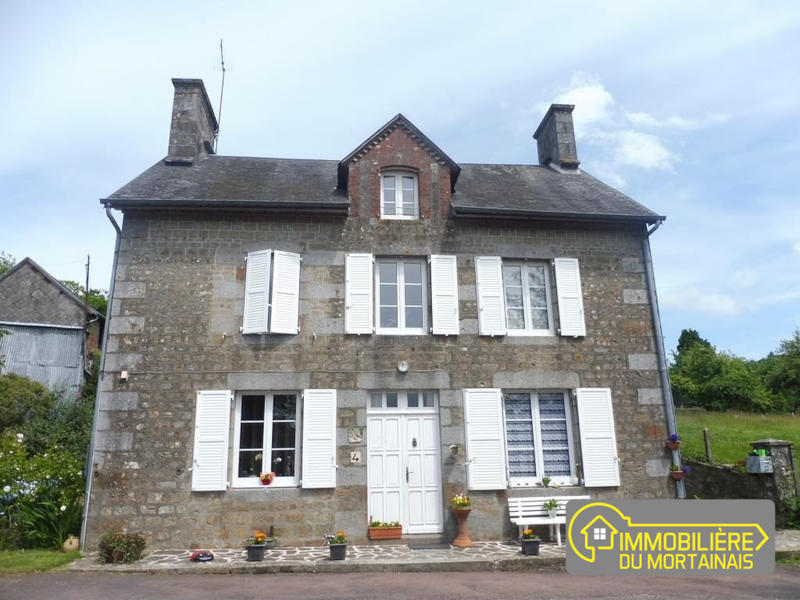 Maison - 94 m² - 5 pièces