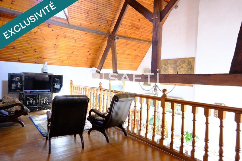 Maison - 137 m² - 7 pièces