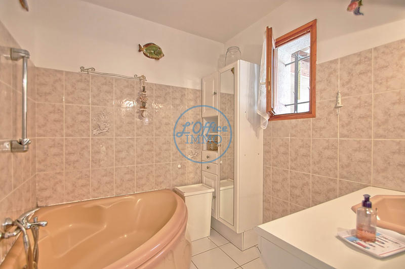 Villa - 125 m² - 5 pièces