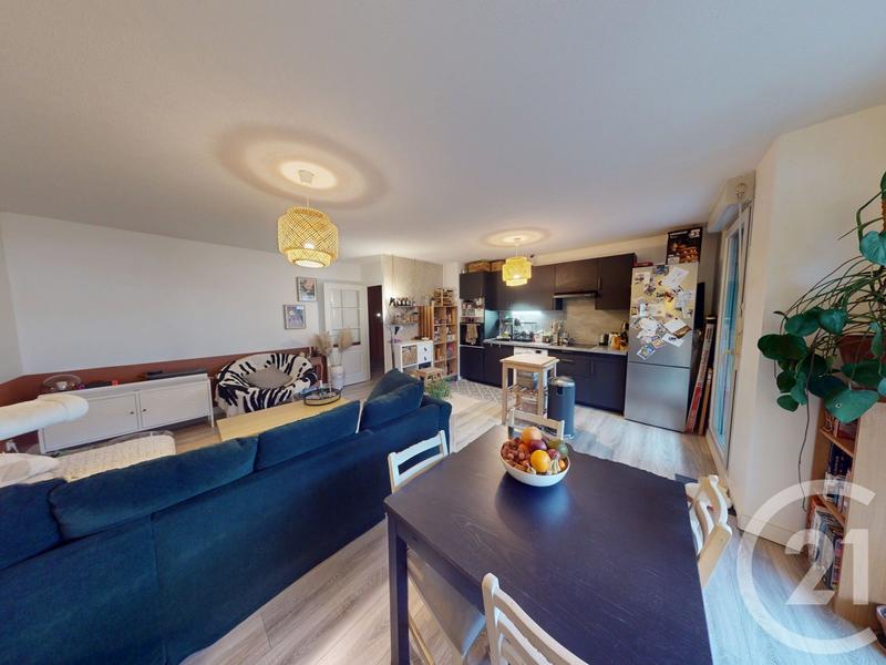 Appartement - 67 m² - 3 pièces