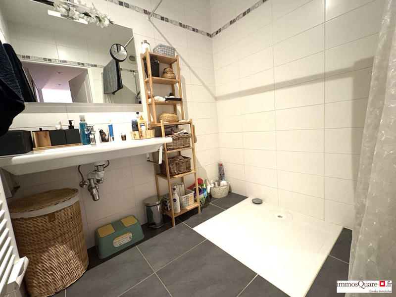 Appartement - 92 m² - 3 pièces