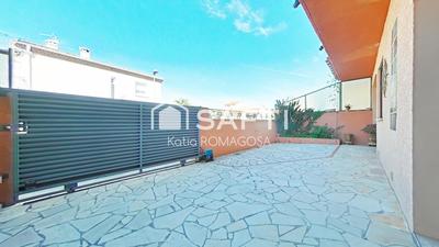 Maison - 153 m² - 4 pièces