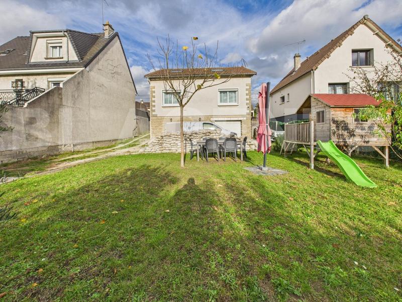 Maison - 107 m² - 5 pièces