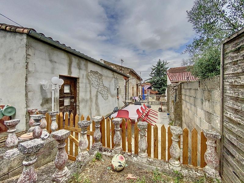 Maison ancienne - 90 m² - 5 pièces