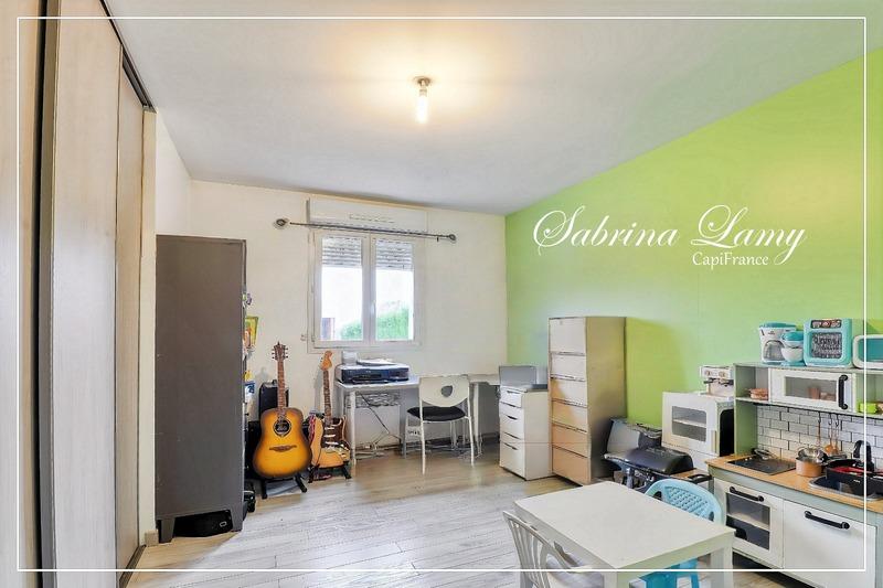 Pavillon - 142 m² - 5 pièces