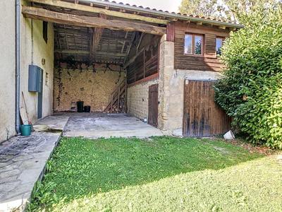 Maison - 236 m² - 7 pièces