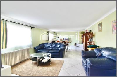 Maison - 135 m² - 6 pièces