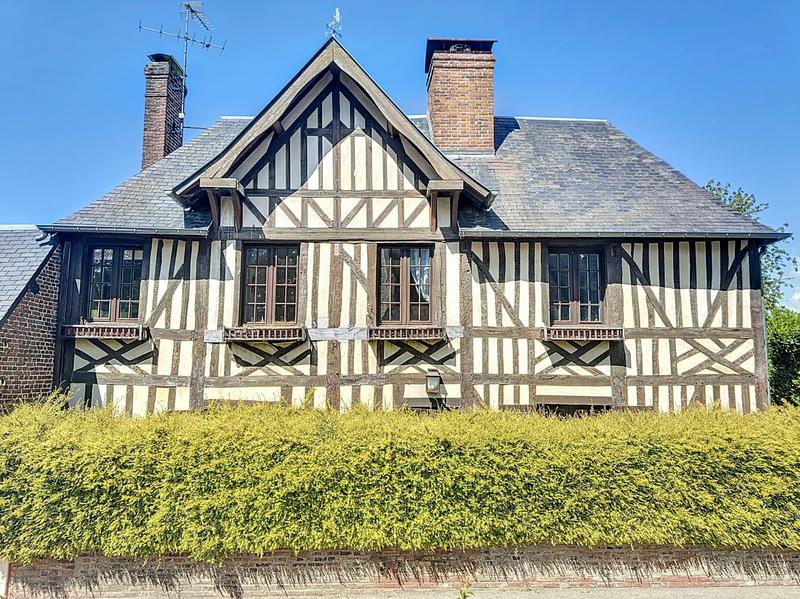 Maison - 180 m² - 7 pièces