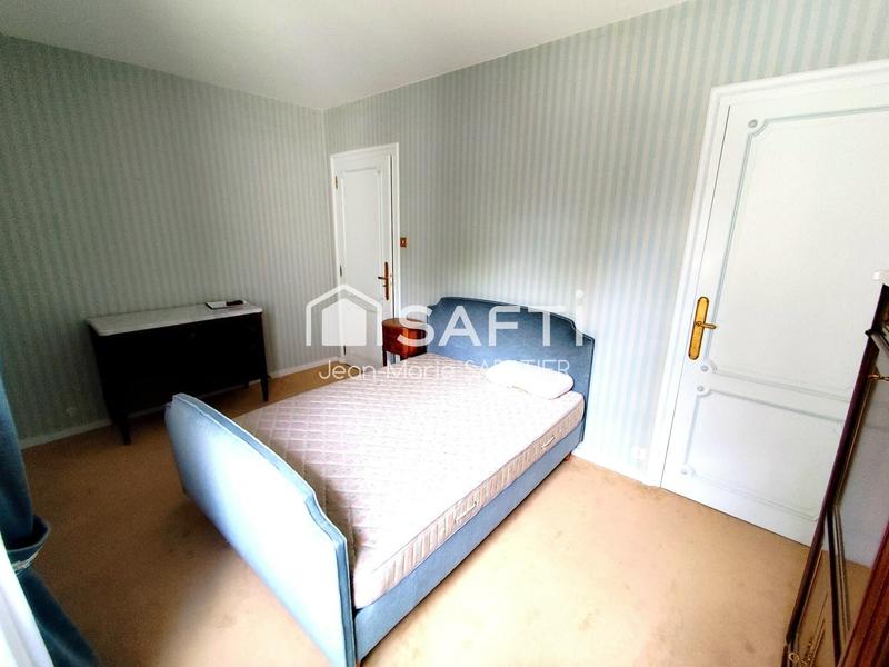 Maison - 175 m² - 9 pièces