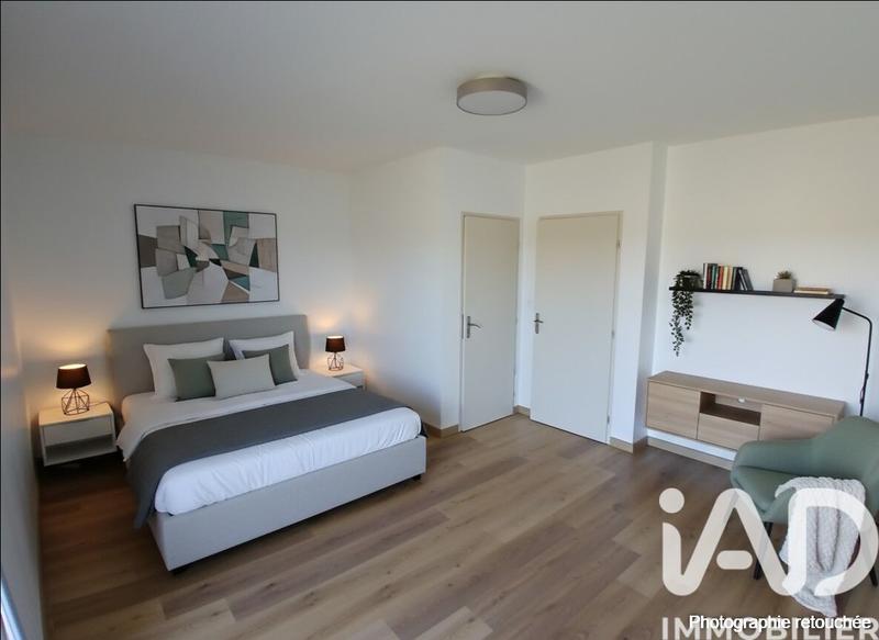 Maison - 305 m² - 8 pièces