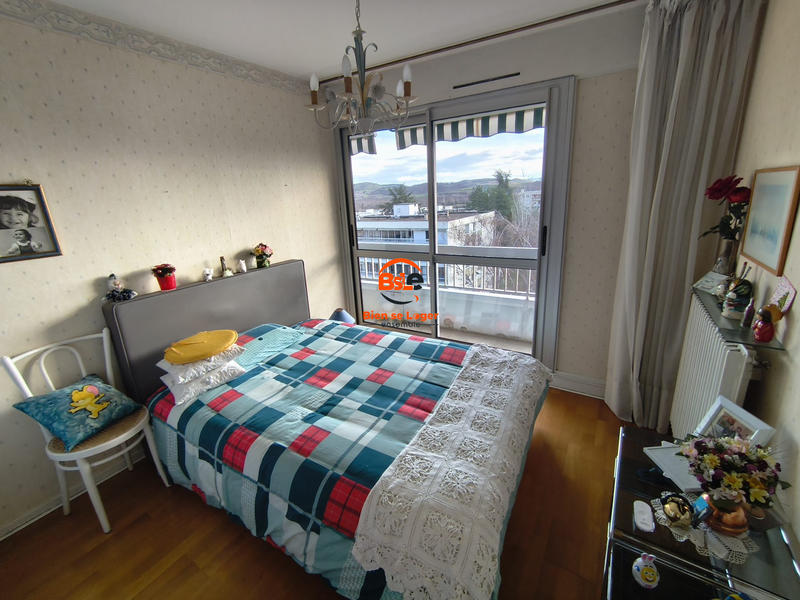 Appartement - 85 m² - 4 pièces