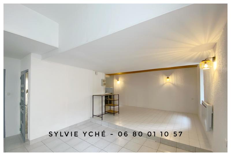 Appartement - 78 m² - 3 pièces