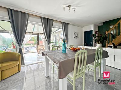 Maison - 86 m² - 5 pièces