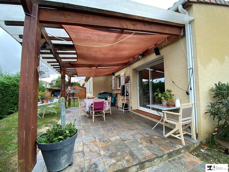 Maison traditionnelle - 93 m² - 5 pièces