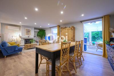 Maison - 175 m² - 6 pièces