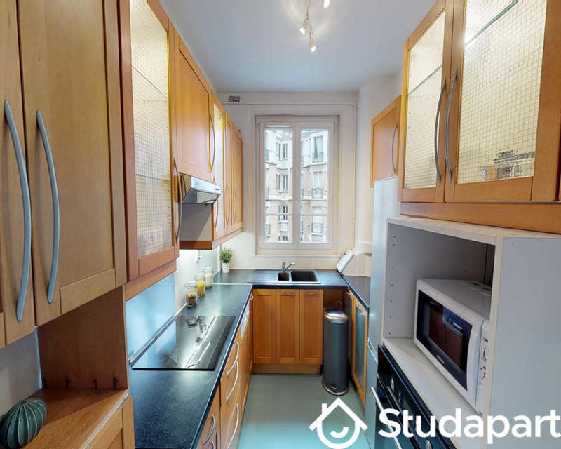 Chambre - 90 m² - 1 pièce