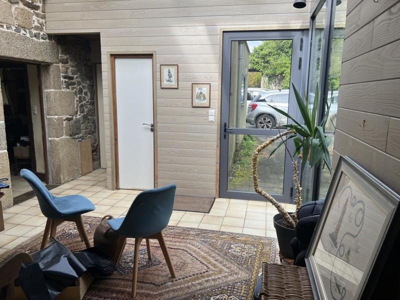 Maison - 280 m² - 10 pièces