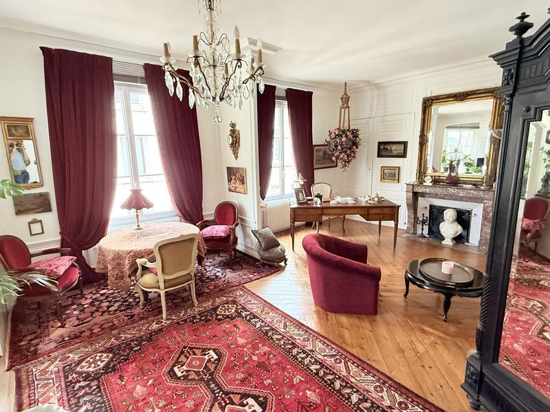 Appartement - 86 m² - 3 pièces