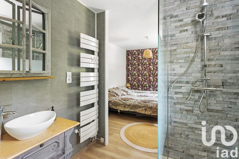 Maison - 190 m² - 7 pièces