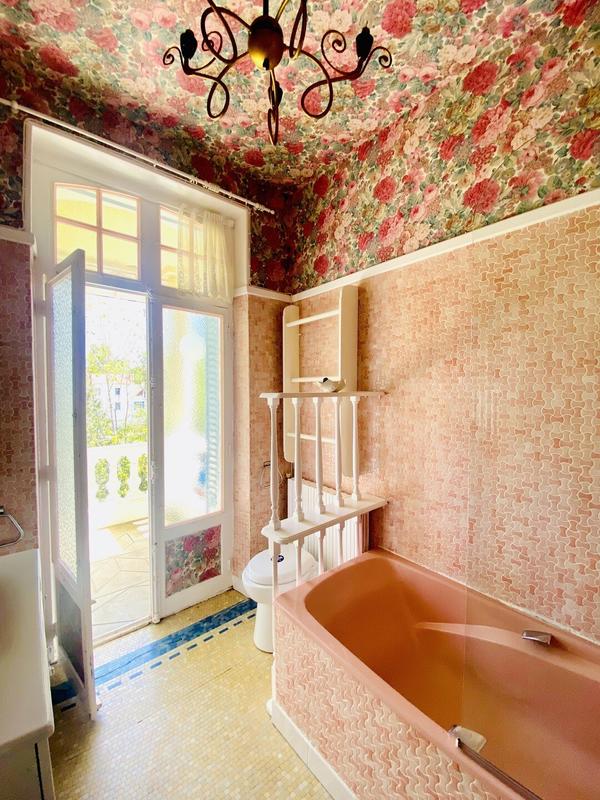 Maison de maîtres - 254 m² - 10 pièces