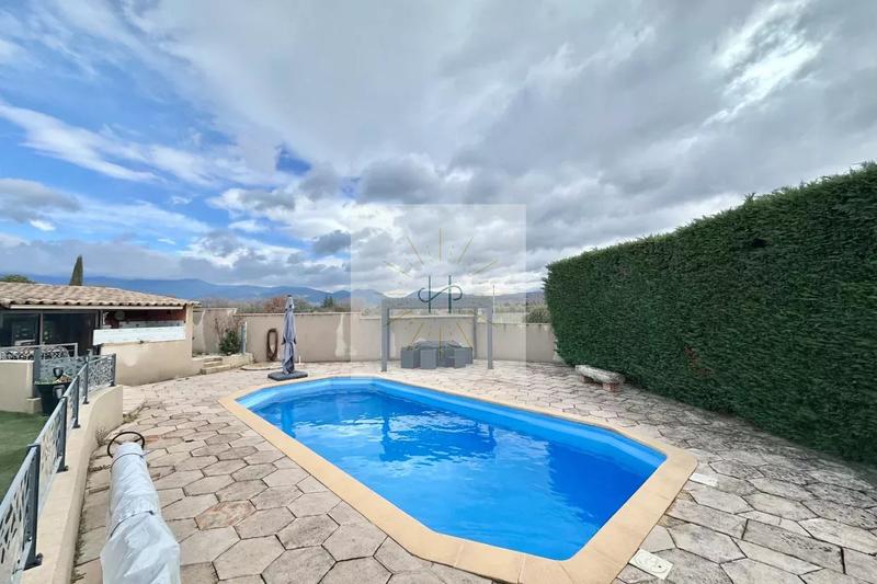 Maison - 168 m² - 4 pièces