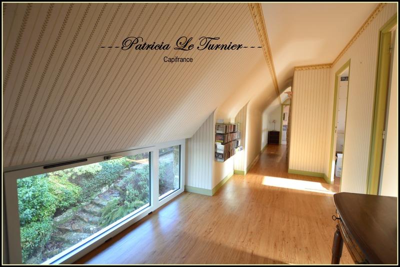 Maison - 194 m² - 6 pièces