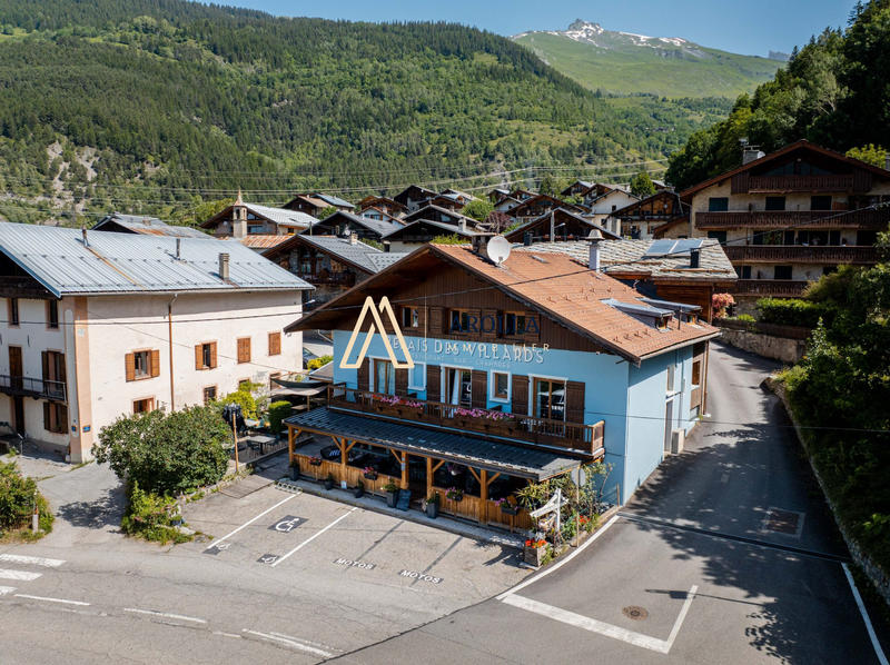 Fonds de commerce - 401 m²