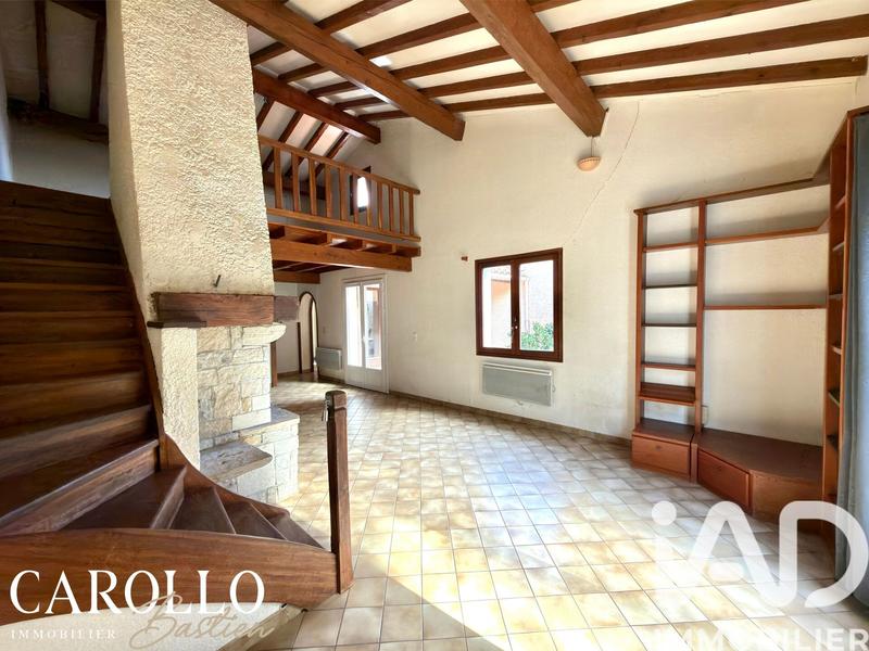 Maison - 118 m² - 5 pièces