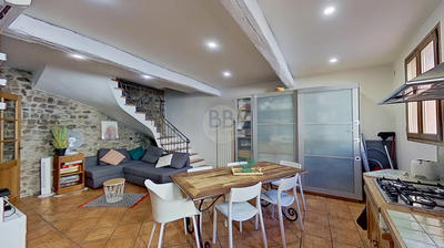 Maison de village - 65 m² - 4 pièces