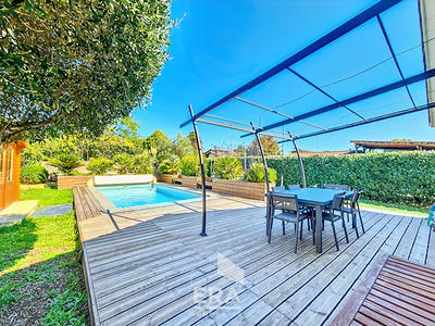 Maison - 152 m² - 6 pièces