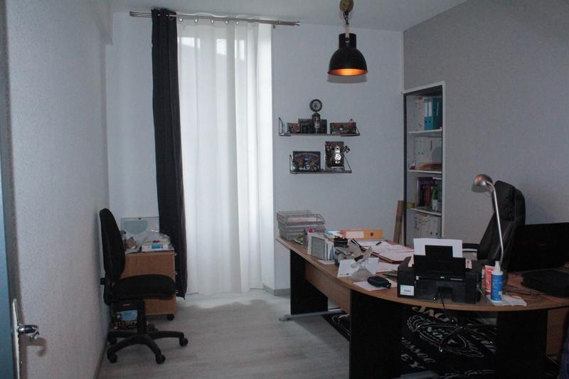 Maison - 241 m² - 10 pièces