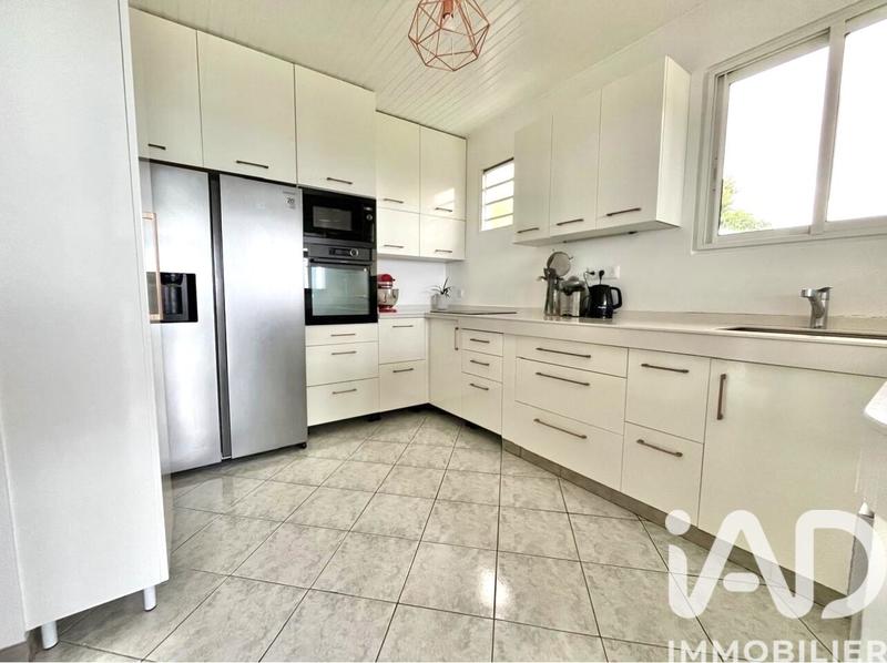 Maison - 145 m² - 6 pièces