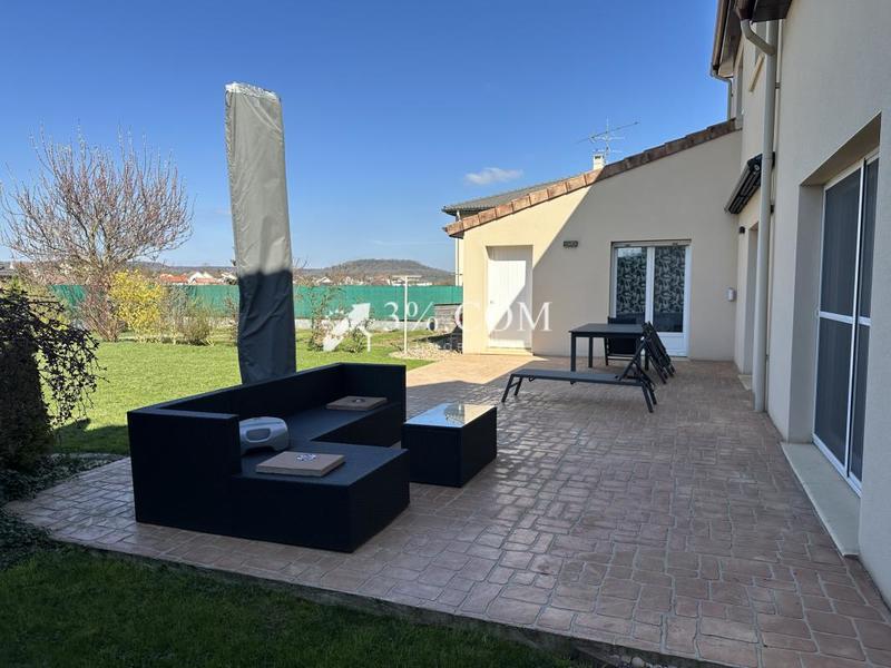 Maison - 164 m² - 7 pièces