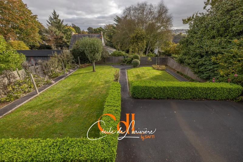 Maison - 162 m² - 6 pièces