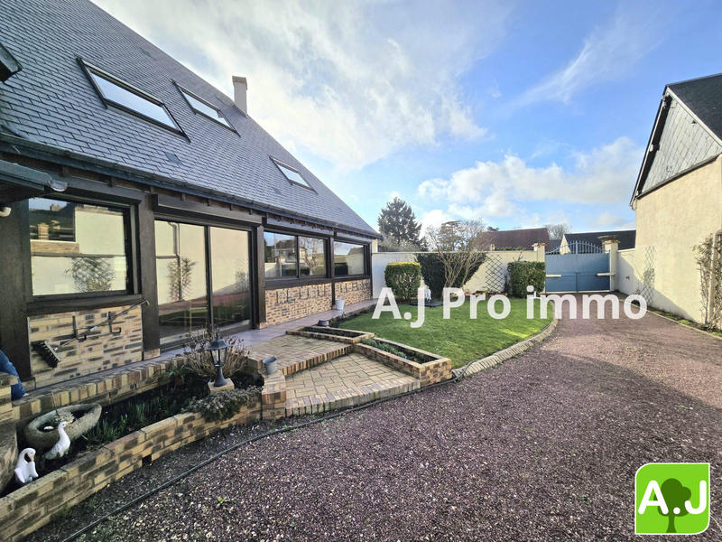 Maison - 137 m² - 5 pièces