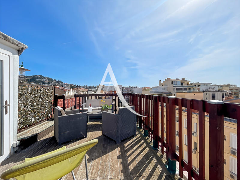 Appartement - 80 m² - 3 pièces