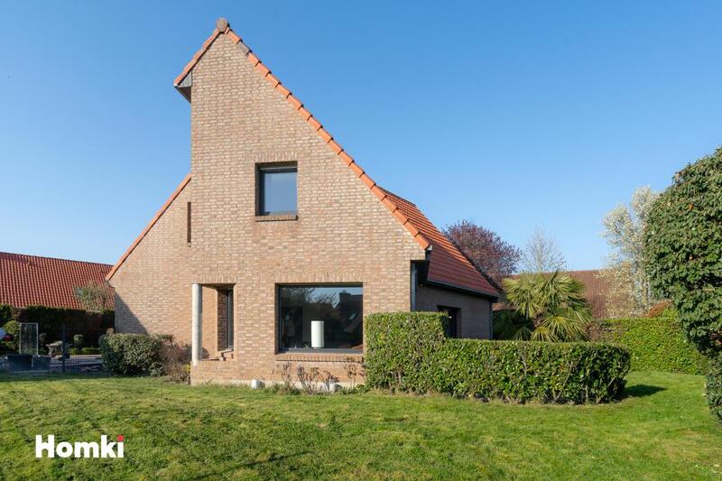 Maison - 181 m² - 7 pièces