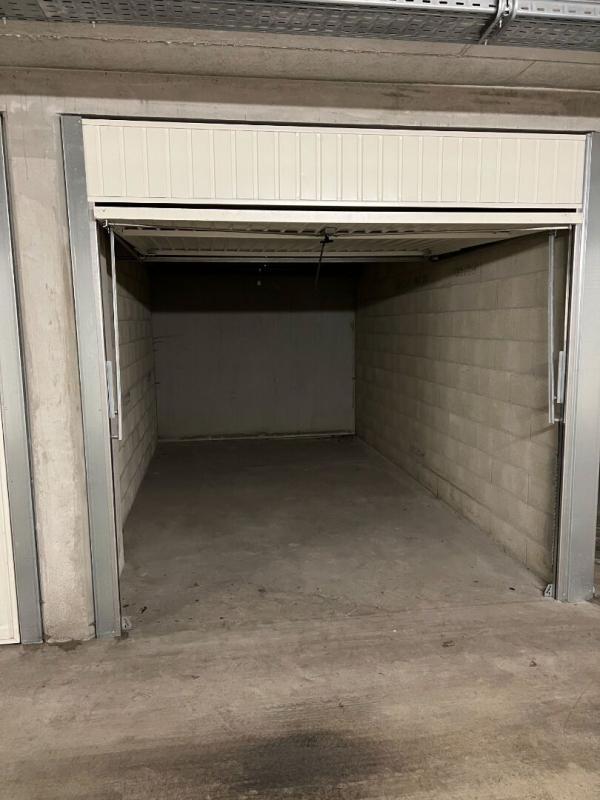 Garage - 13 m²