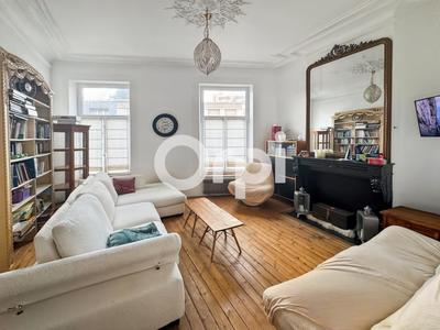 Maison - 273 m² - 6 pièces