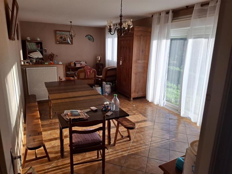 Maison - 92 m² - 5 pièces