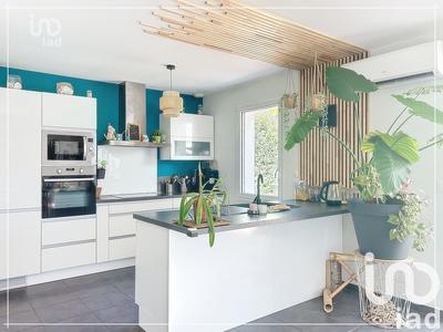 Maison - 96 m² - 4 pièces