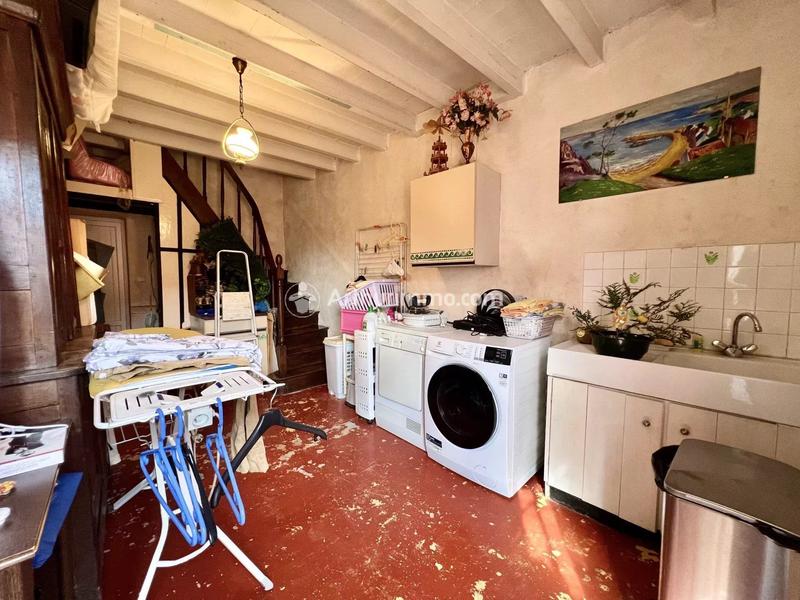 Maison - 220 m² - 8 pièces