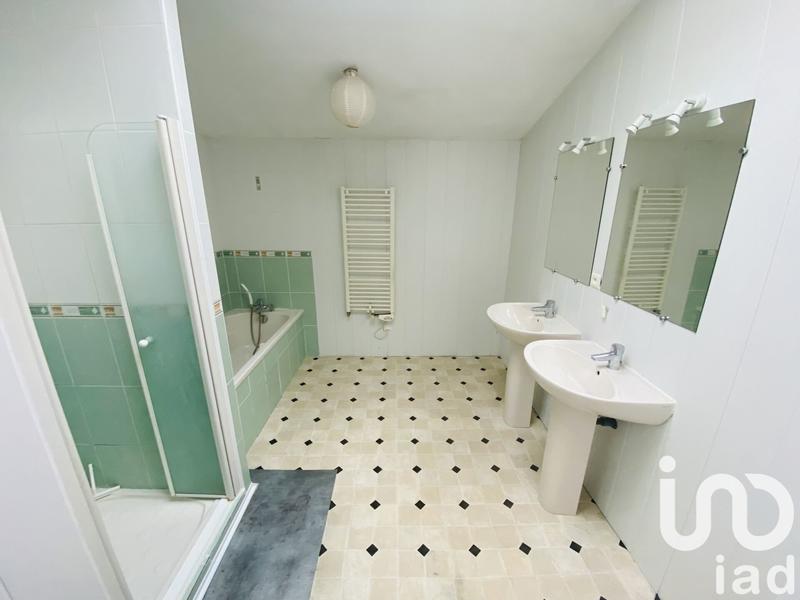 Ferme - 256 m² - 8 pièces