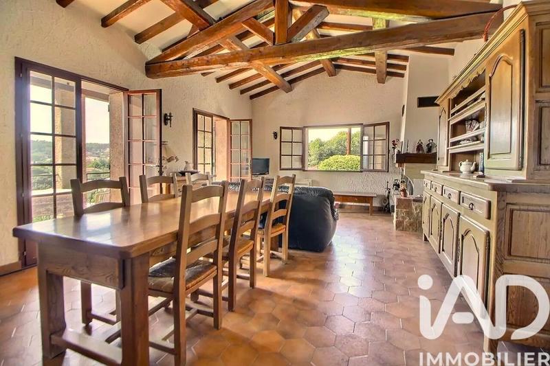 Maison - 130 m² - 5 pièces