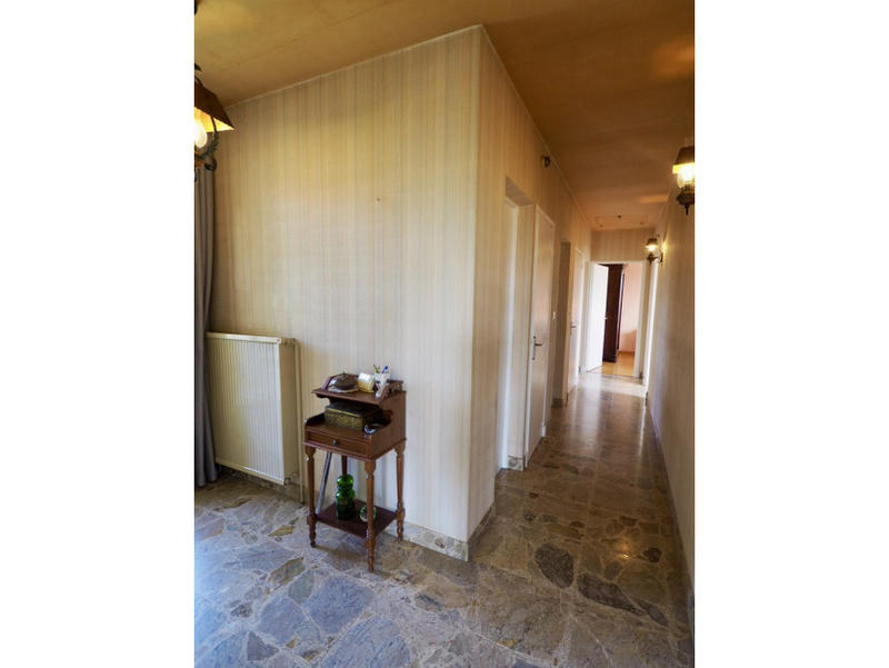 Maison - 185 m² - 7 pièces