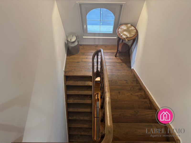 Maison - 110 m² - 7 pièces