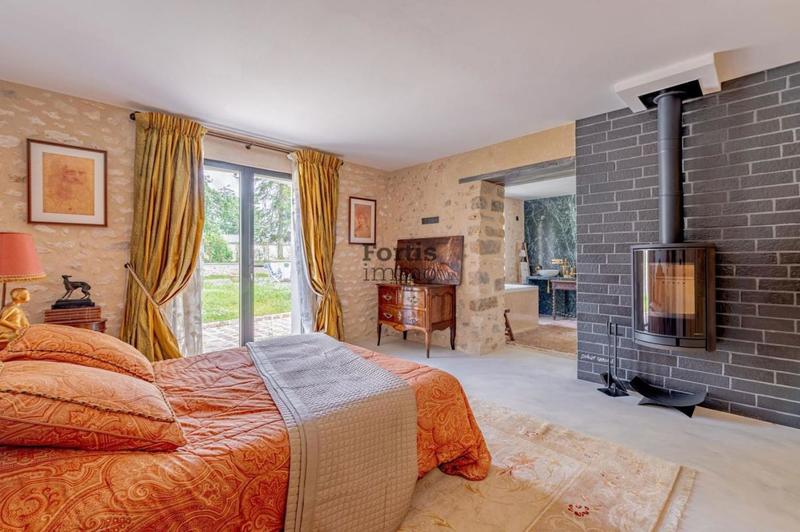 Demeure - 350 m² - 11 pièces