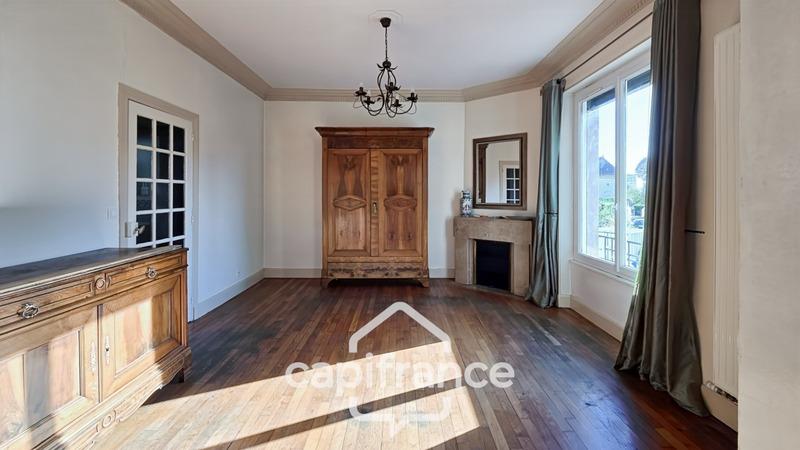 Maison de ville - 193 m² - 7 pièces